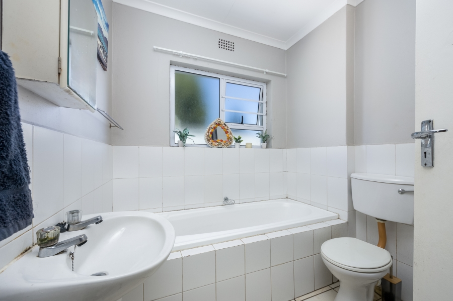 2 Bedroom Property for Sale in Goedemoed Western Cape